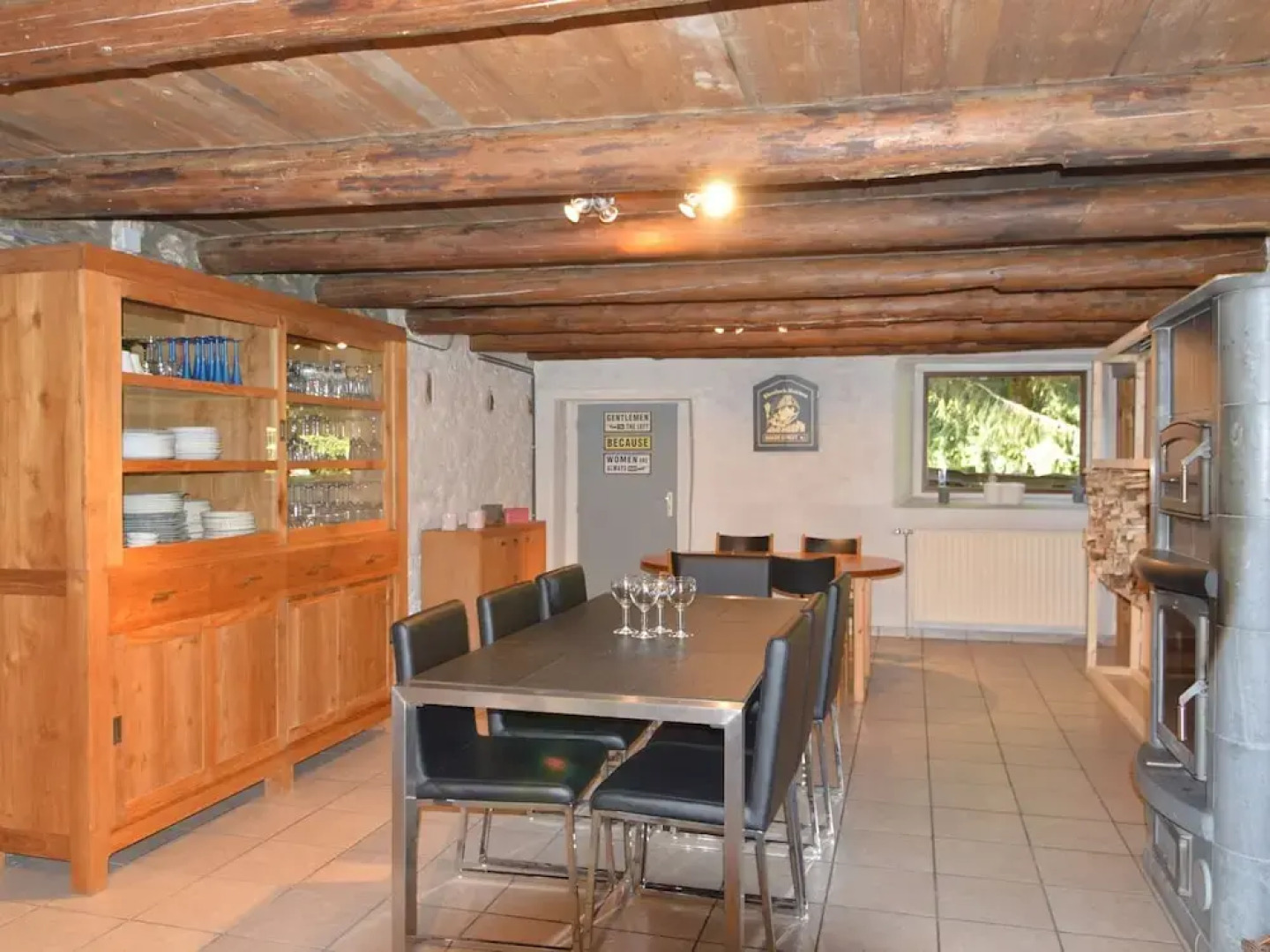 Large Holiday Home in Waimes With a Garden