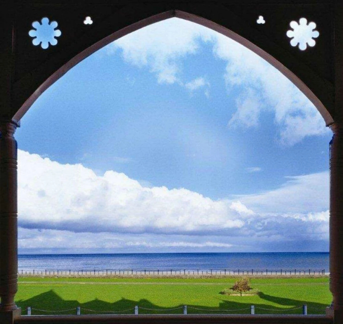 Esplanade Hotel On The Seafront