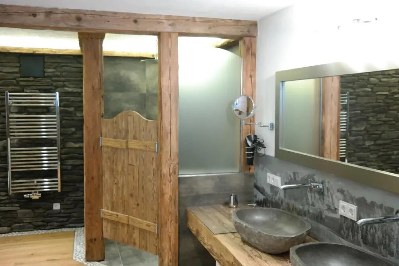 Luxus Ferienwohnung Almhütte