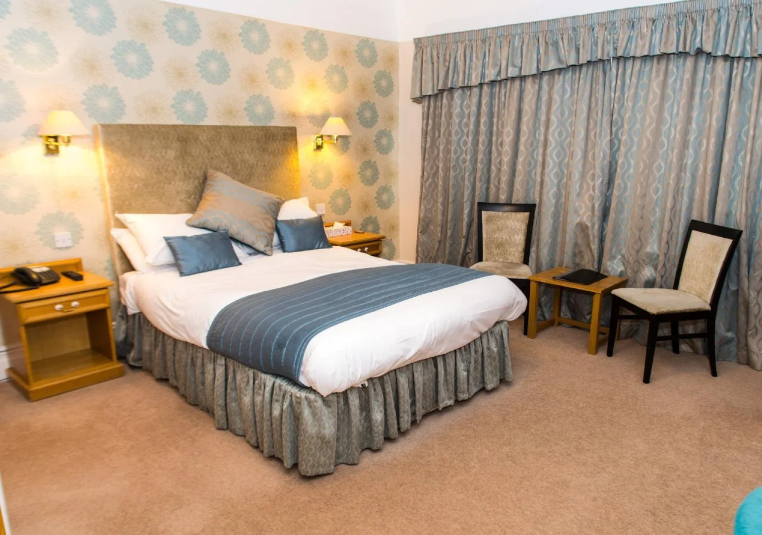 The Grove House Hotel