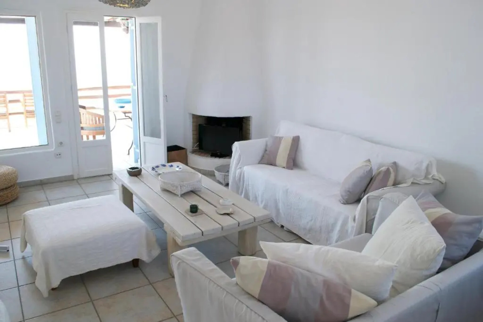 Nafsika 4Bedroom Sea View House