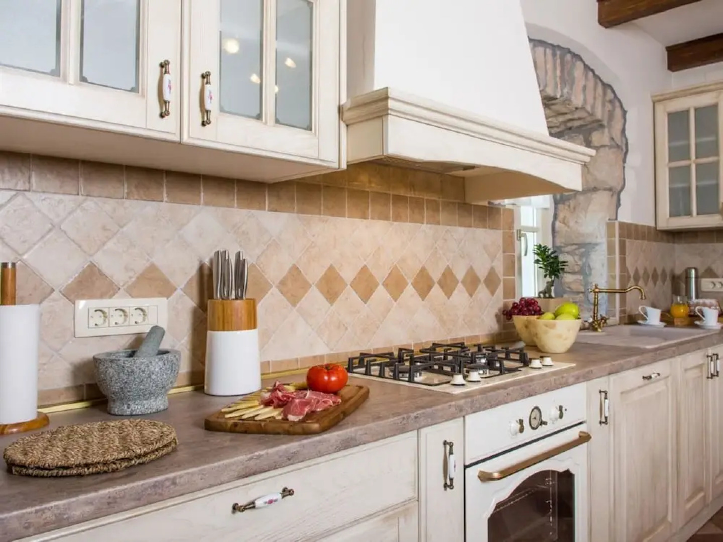 Luxury Villa With Swimming Pool, Summer Kitchen and Play Area Near Rabac and Labin