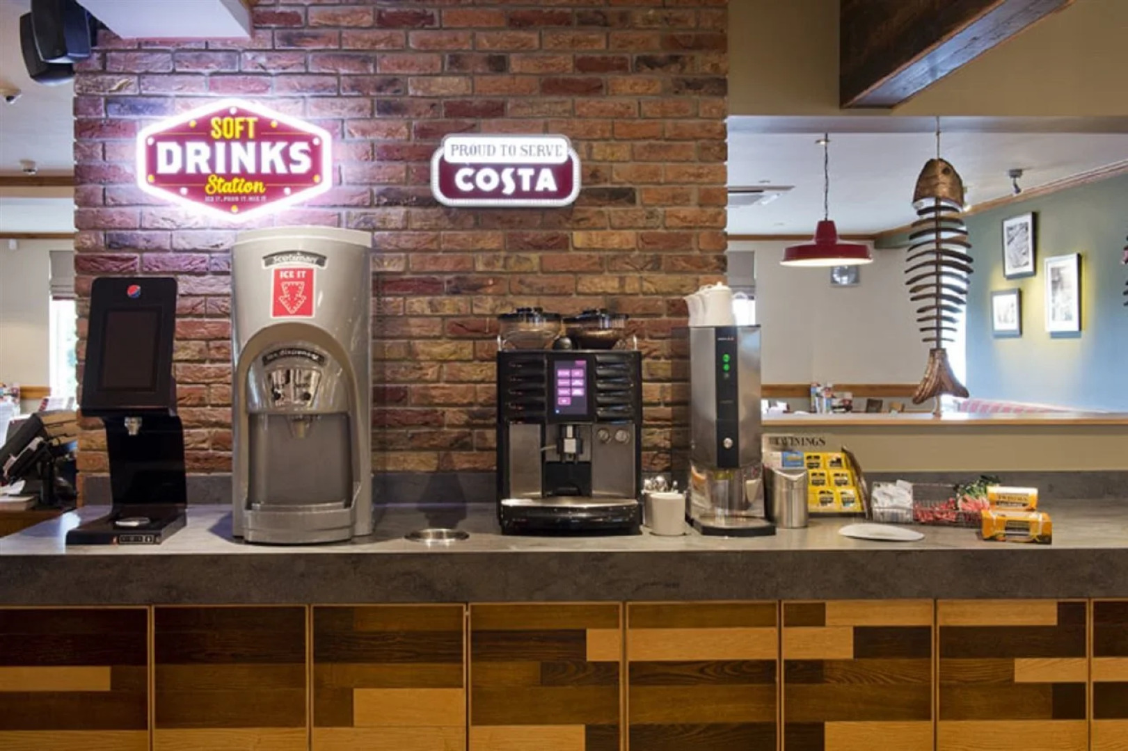 Premier Inn Sheffield/Barnsley (M1 Jct 36)