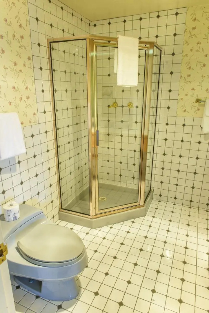 The Steveston Cafe & Hotel