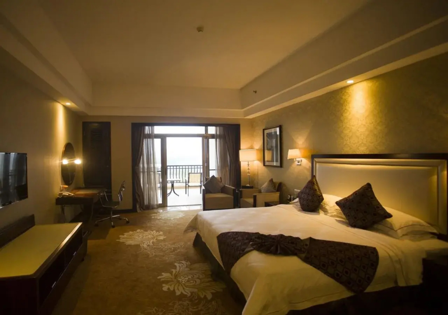 Country Garden Phoenix Hotel Maoming