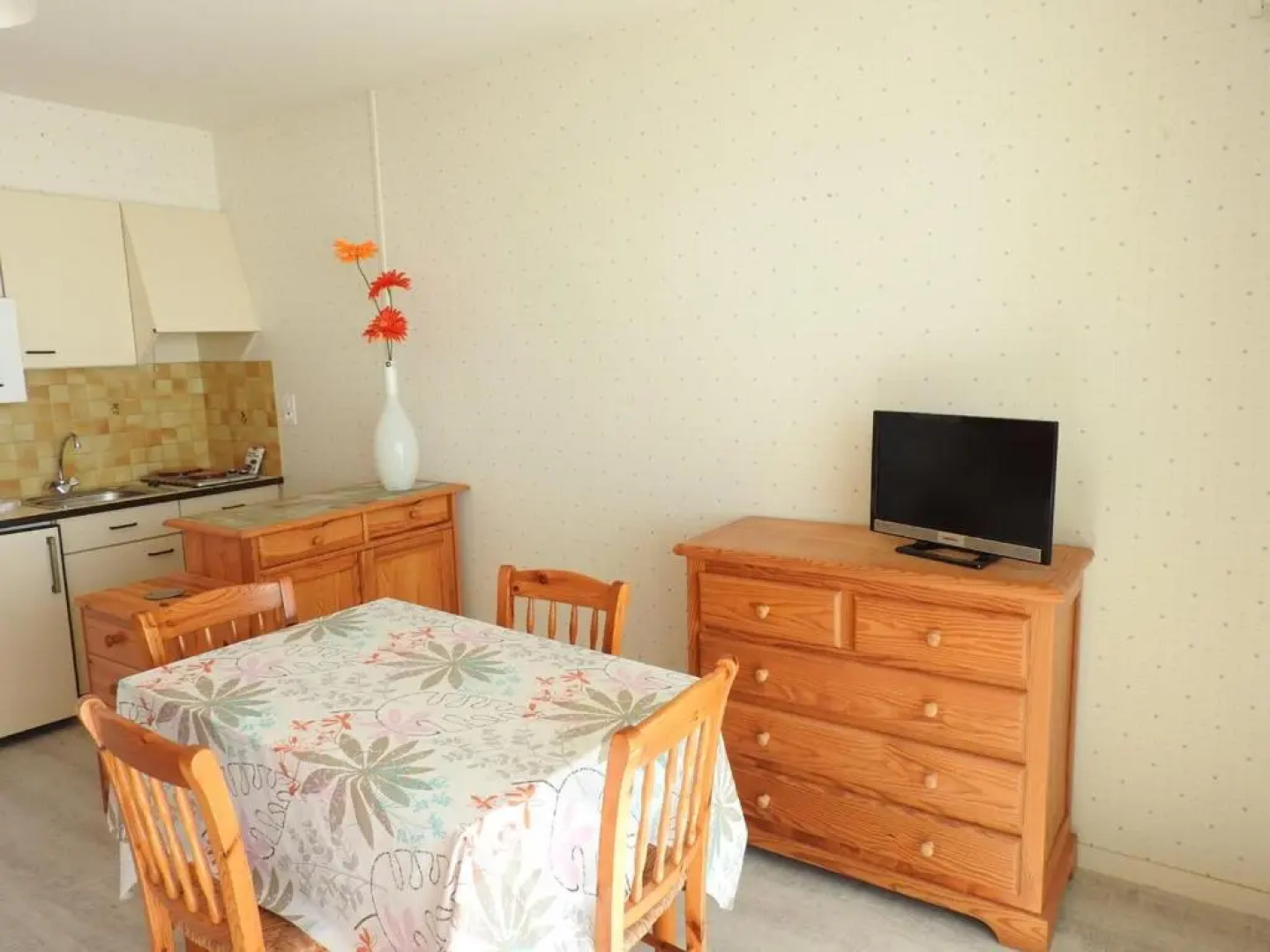 Appartement Les Sables-d'Olonne, 1 pièce, 4 personnes - FR-1-92-794