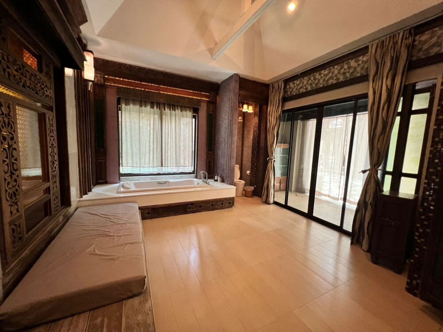 K2 Xanadu Pool Villa