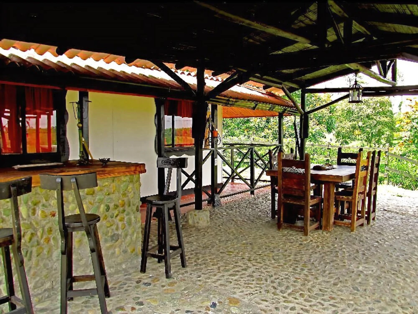 Finca Hotel Sol y Luna