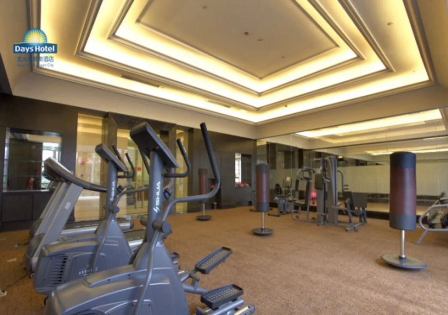 Days Hotel by Wyndham Logan City Huizhou