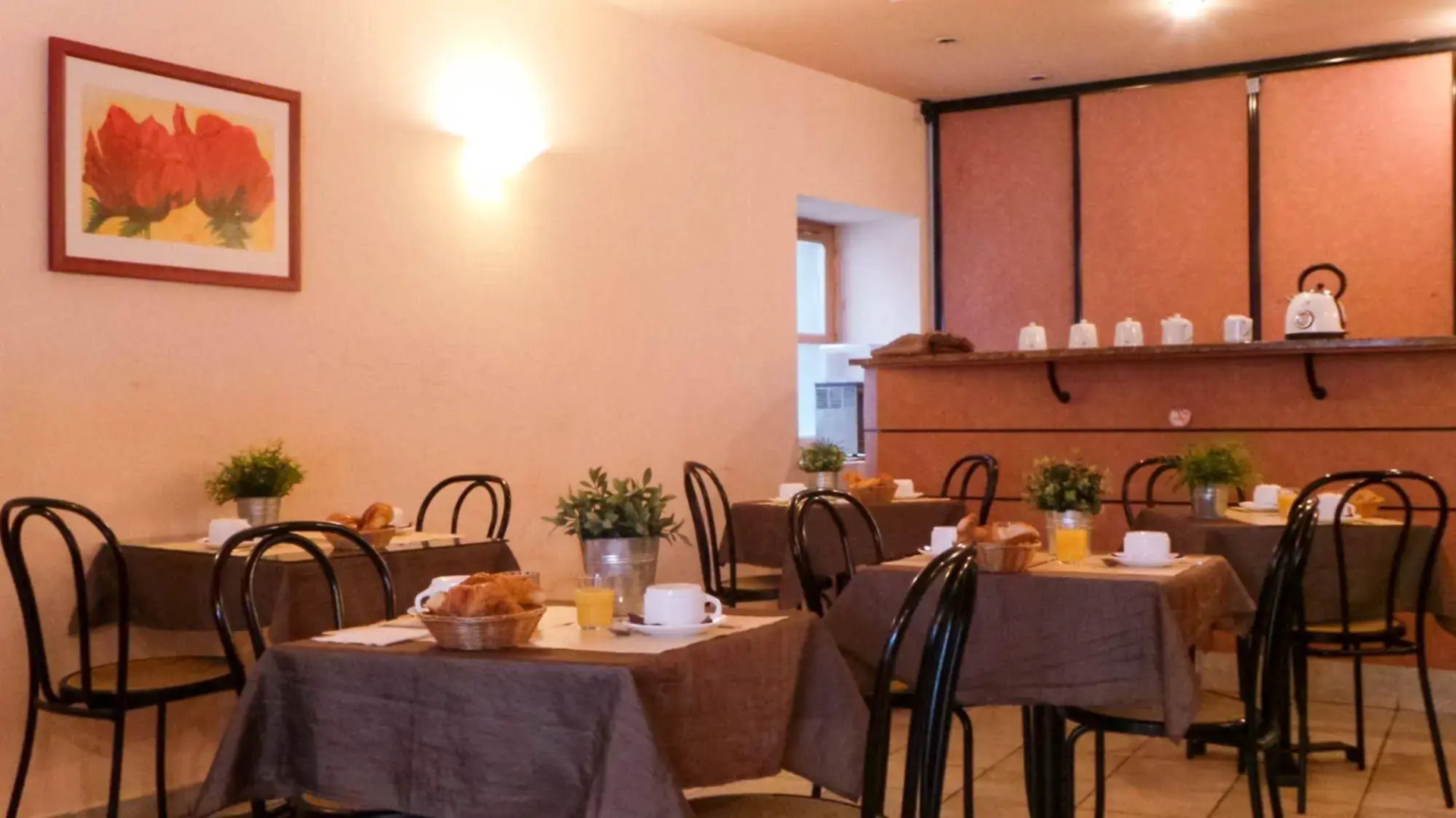 Logis Hôtel Saint Jacques