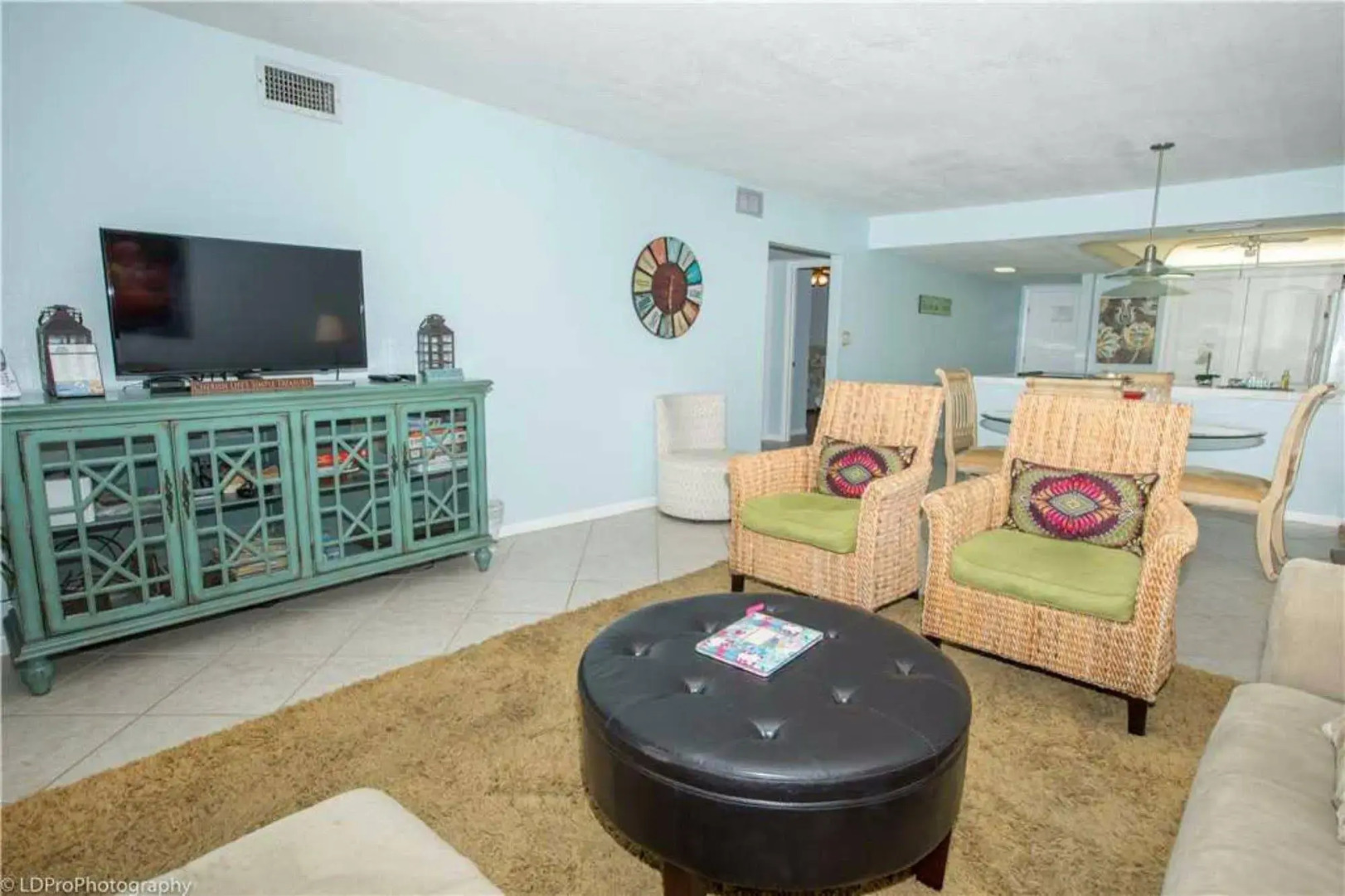 Shoreline Towers by Holiday Isle