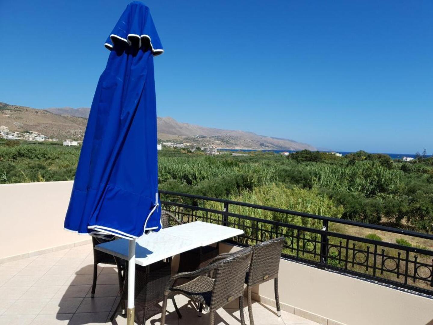 Selini Villas with private pool 10 minutes walking from the beach