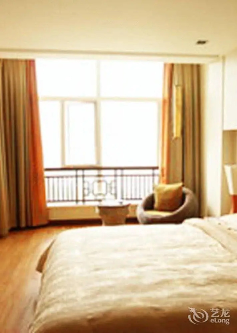 Shapotou Holiday Hotel