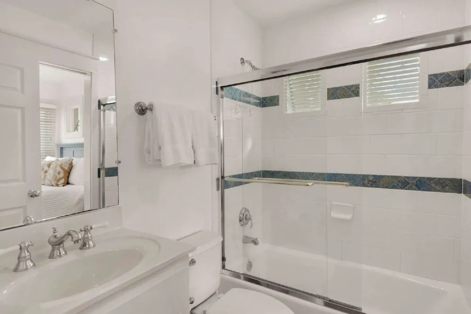 Love Shack 2 Bedroom Apartment