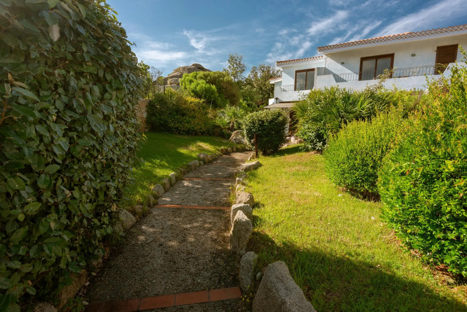 Palau Green Village Residence