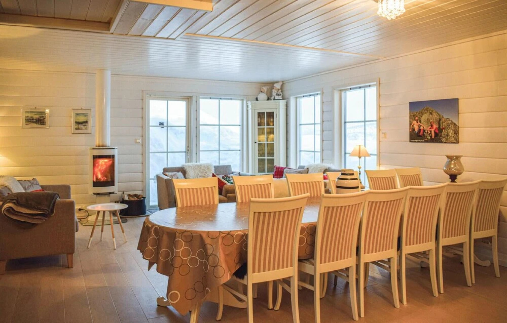 Nice Home in Norheimsund With 5 Bedrooms and Wifi