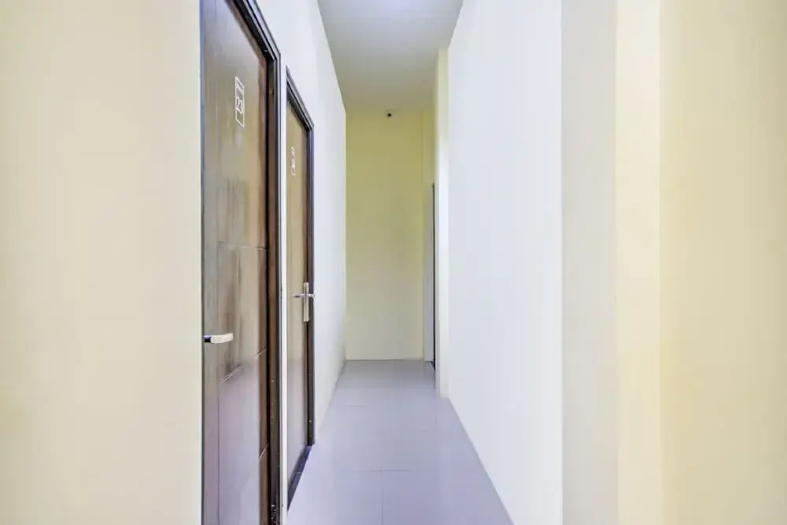 Oyo 2509 Central District Residence