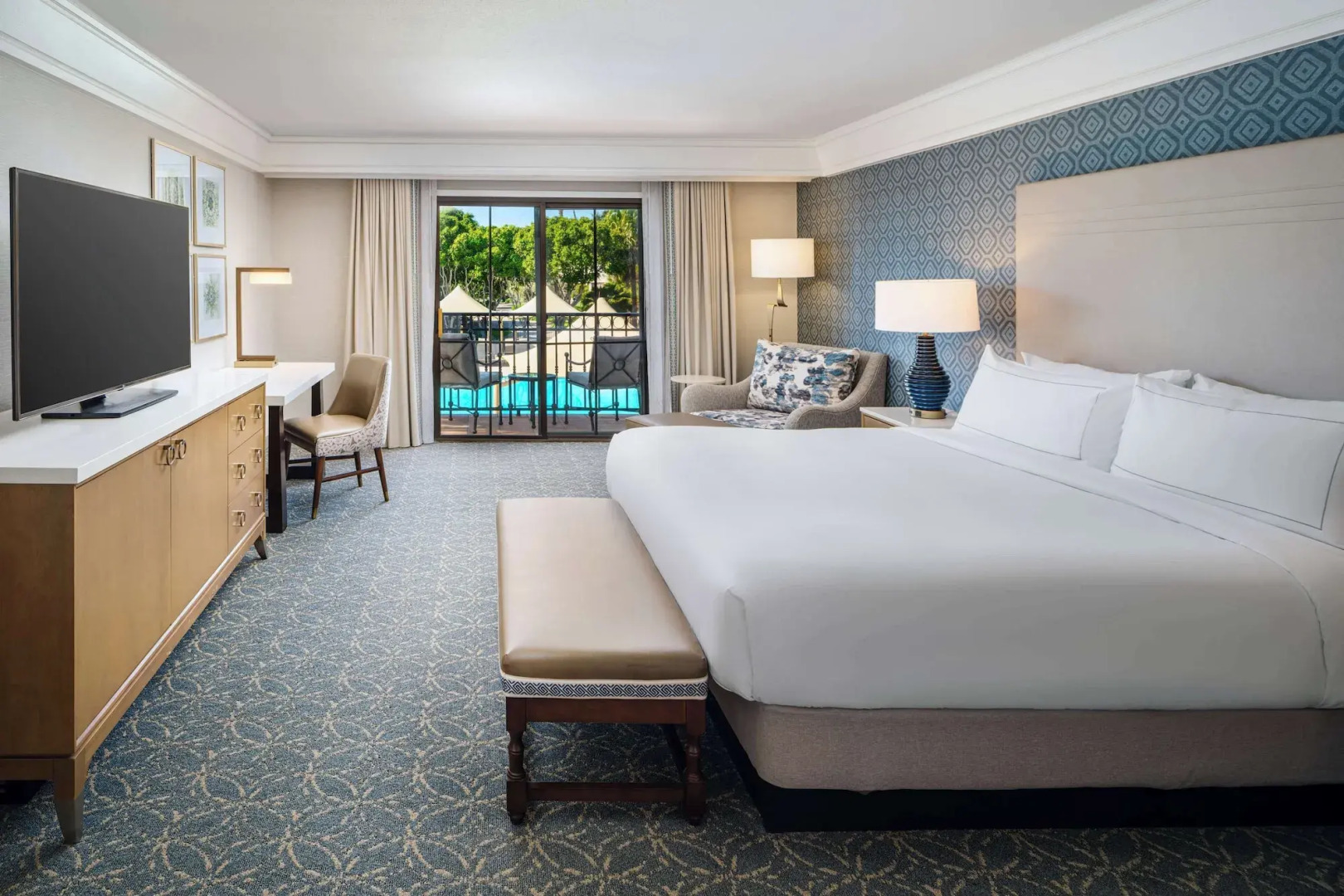 Hilton Santa Barbara Beachfront Resort