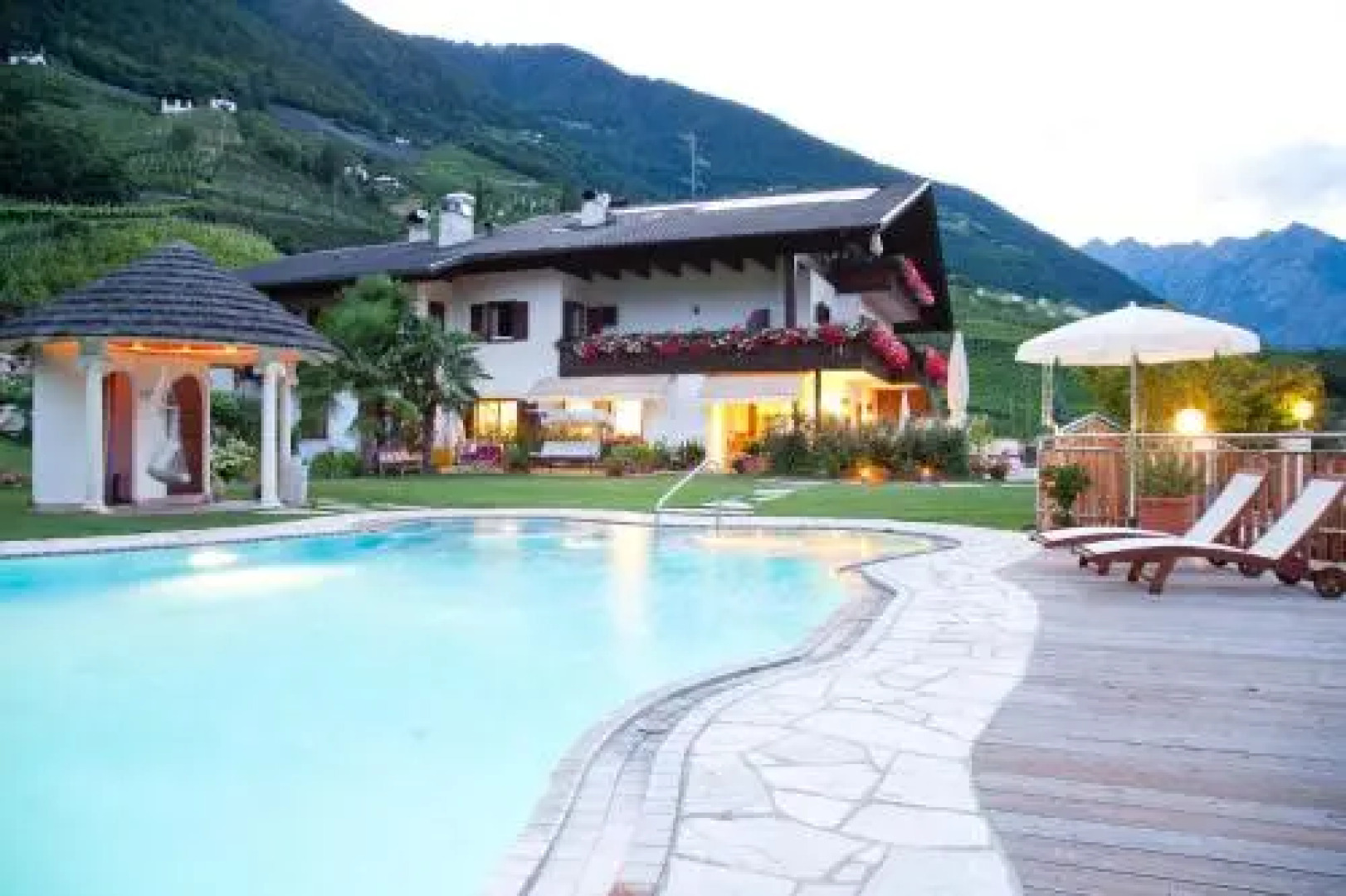 Hotel & Appartement Valtnaungut