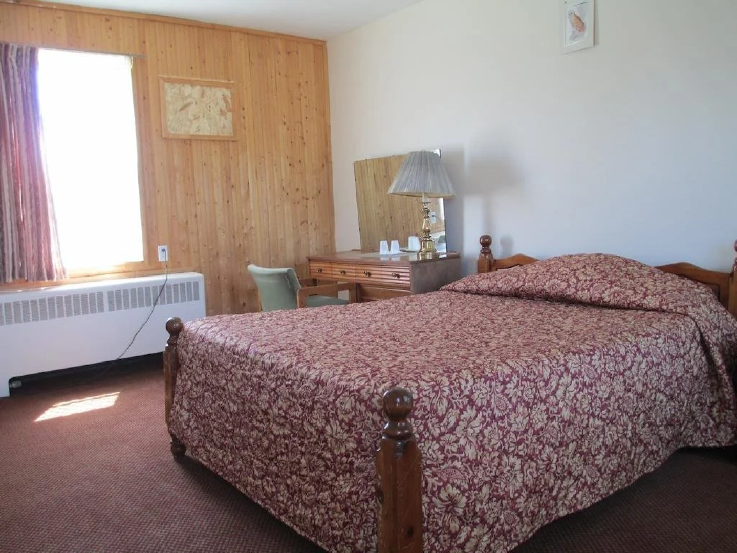 Peterboro Express Inn