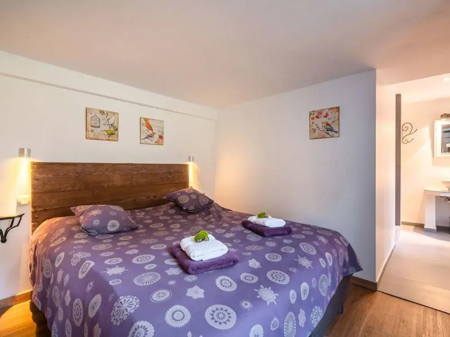 Luxurious Farmhouse near Forest in Anhee