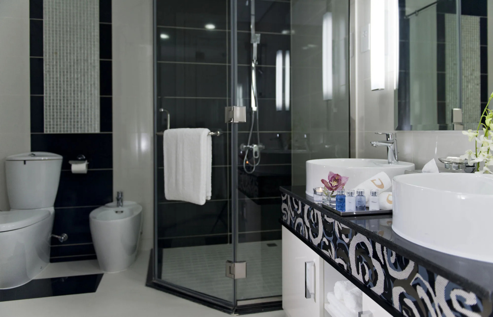 DAMAC Maison Mall Street