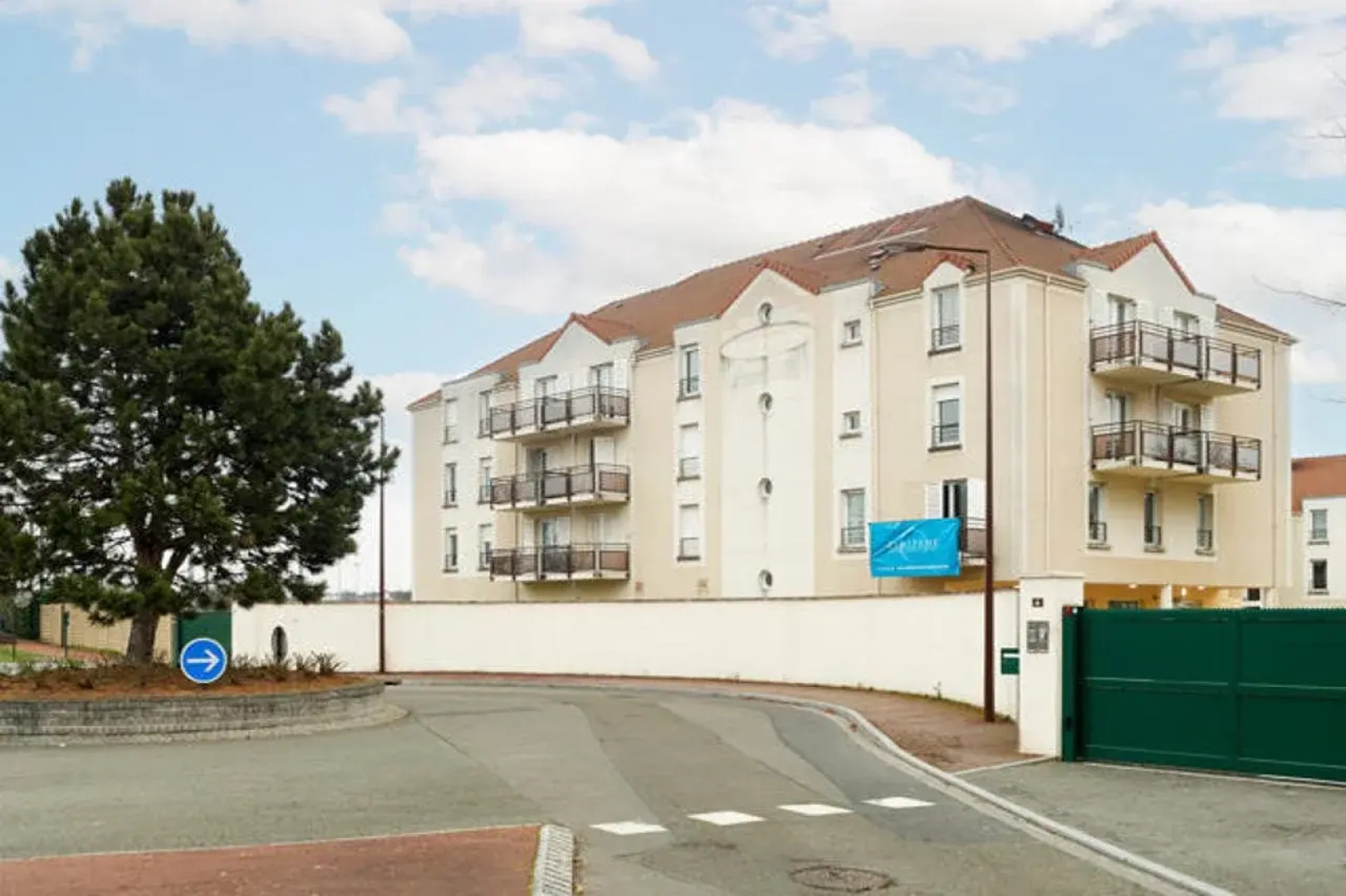 Zenitude Hôtel - Résidences Roissy Village