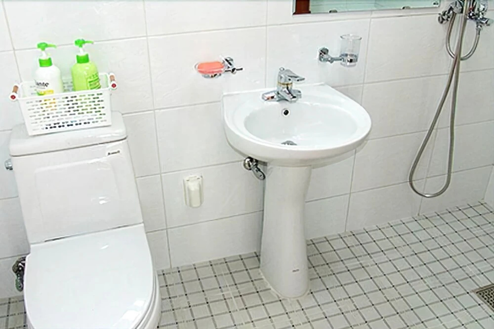 Taean Log House Pension