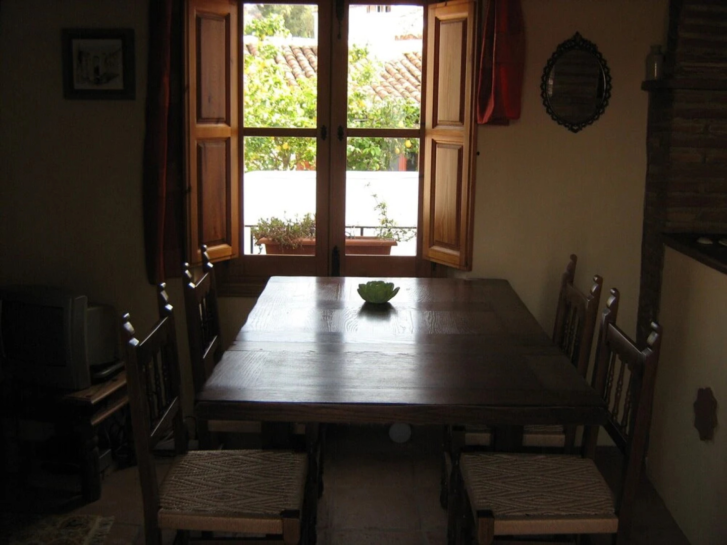 Enchanting 2-bed Village House in Montejaque. Wifi