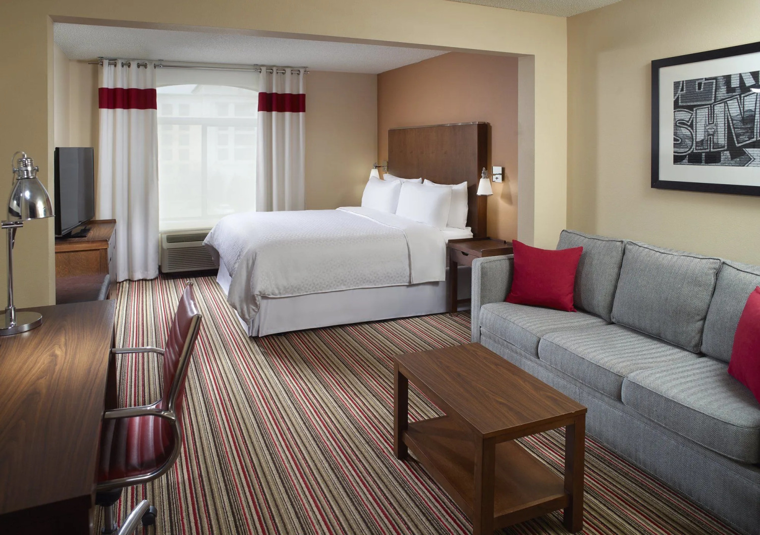 Four Points by Sheraton Nashville Airport