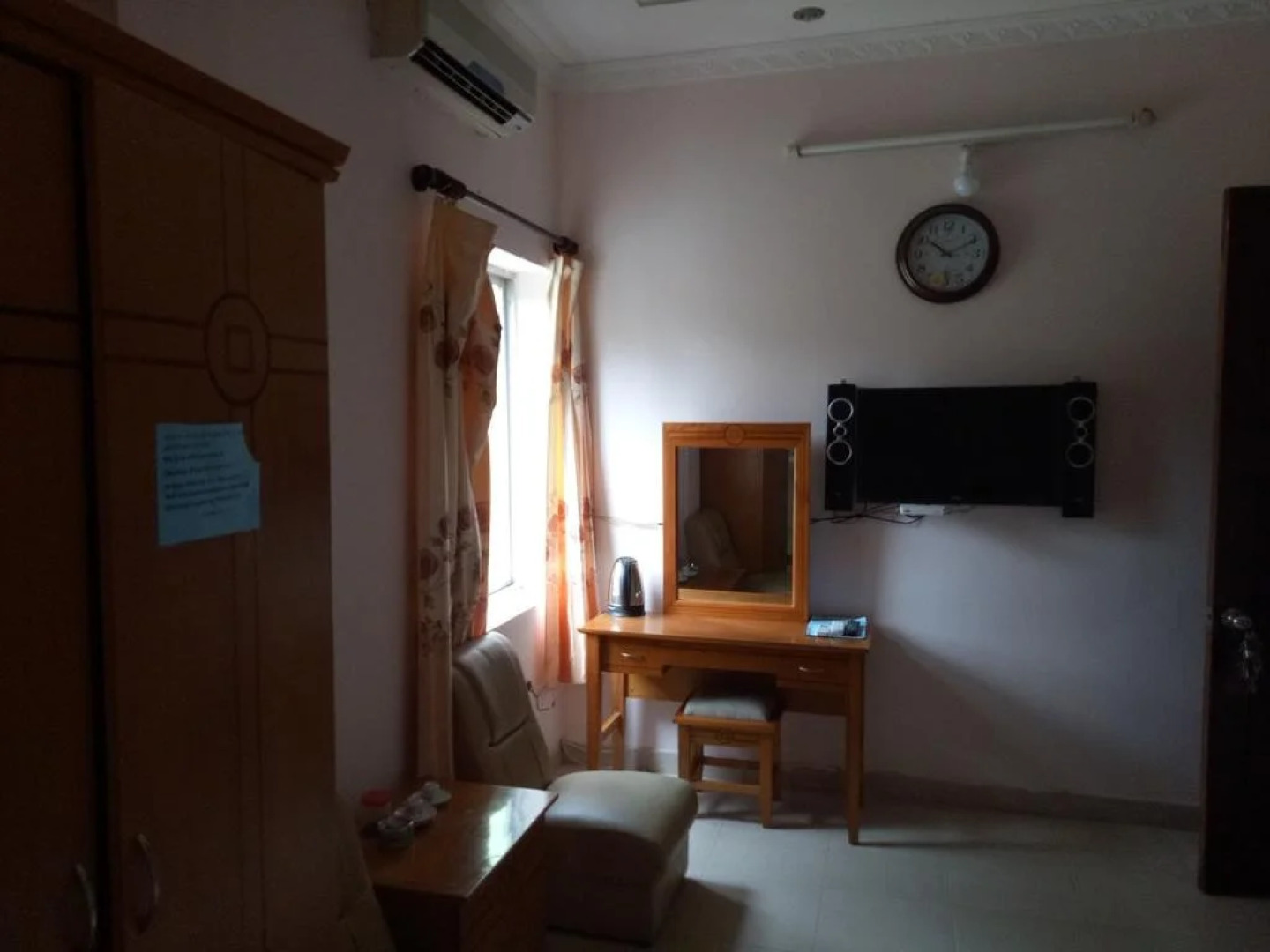 Nha hang & Khach San Tay Bac