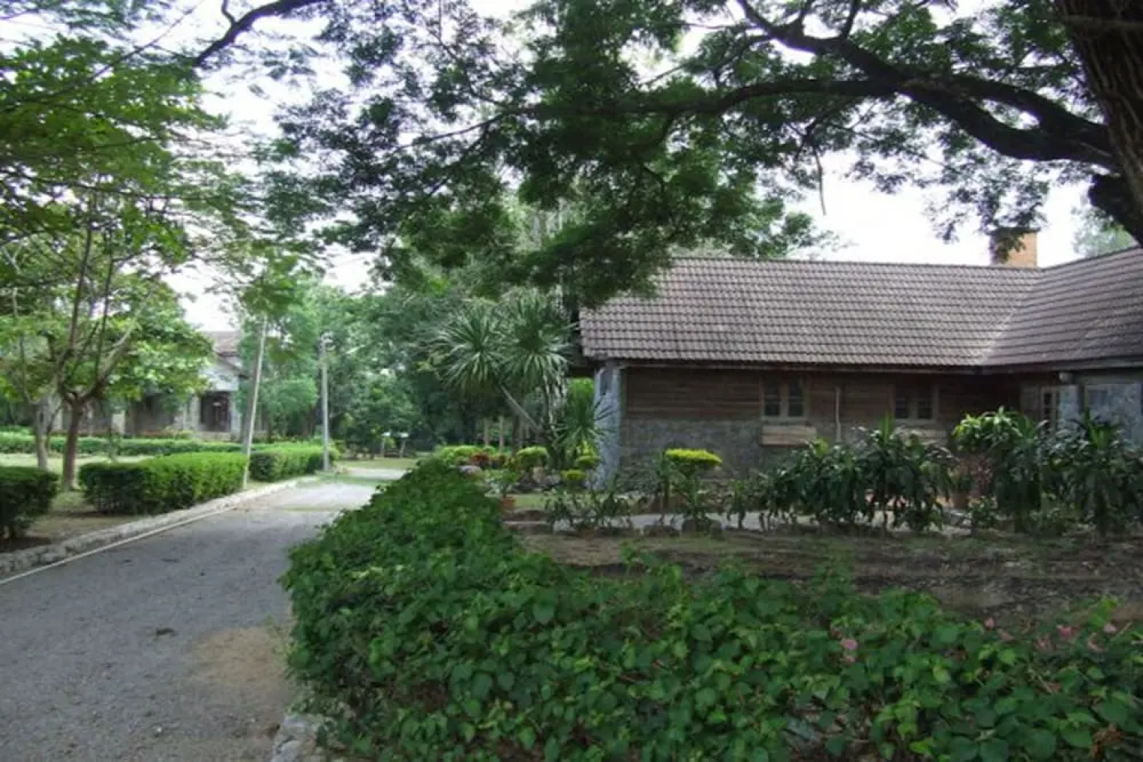 Sawang Resort Golf Club and Hotel