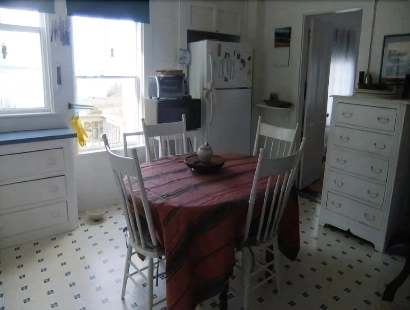 Holmes Caldwell Cottage - Three Bedroom Home