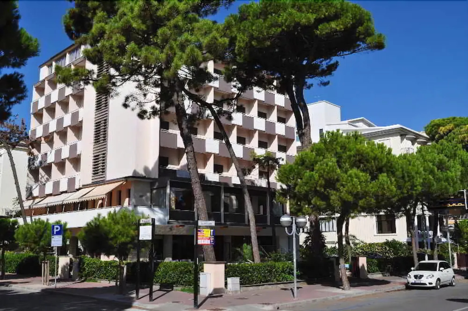Corona Milano Marittima Hotel