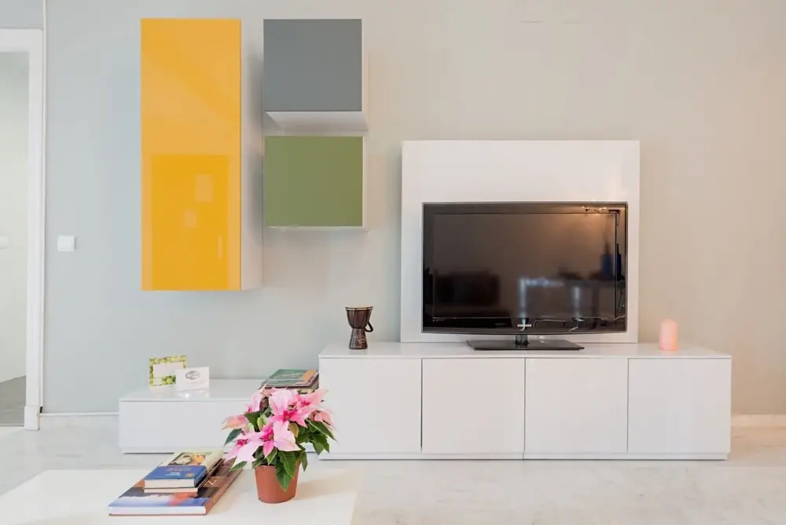 Castellanos Home Surthy Apartments