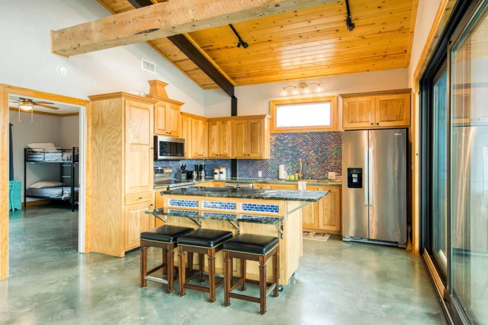 River Oaks Lookout - Unit B