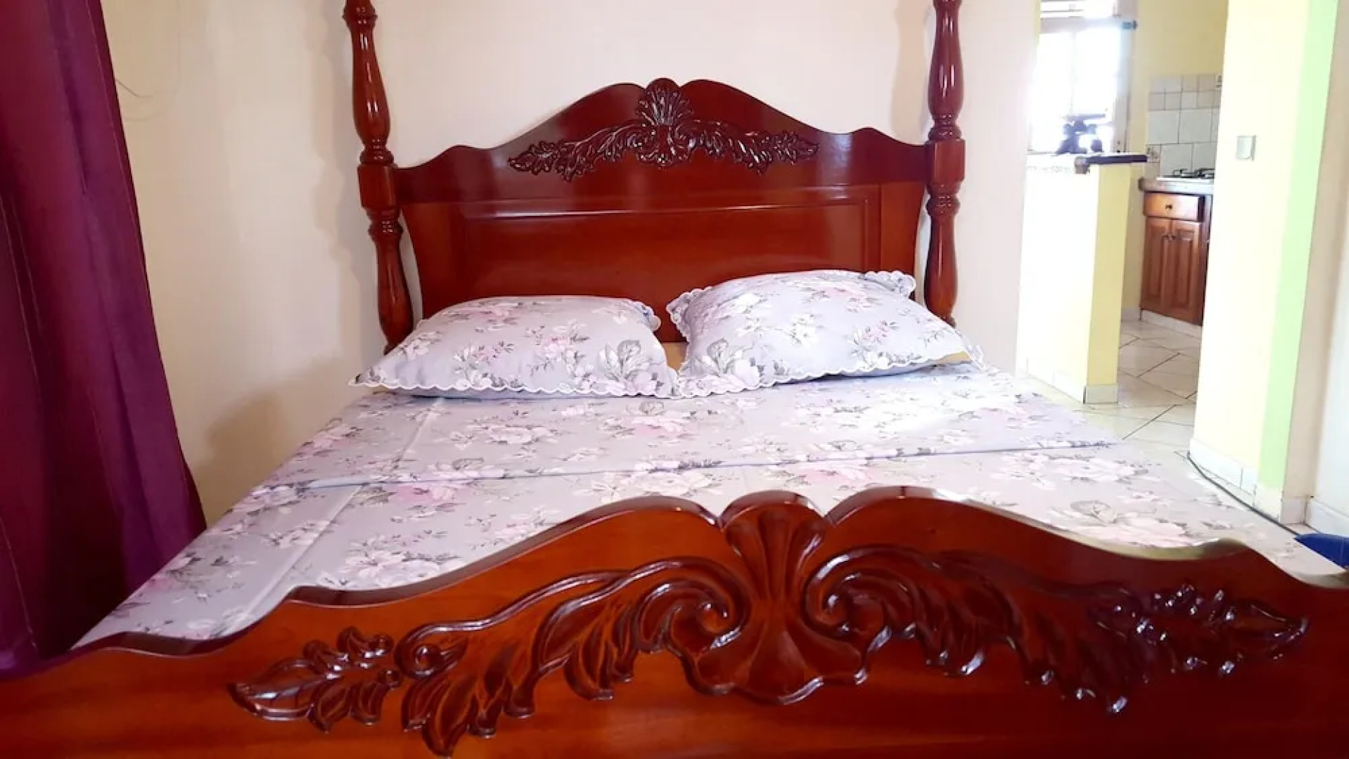 House With one Bedroom in La Trinité, With Wonderful sea View, Furnish