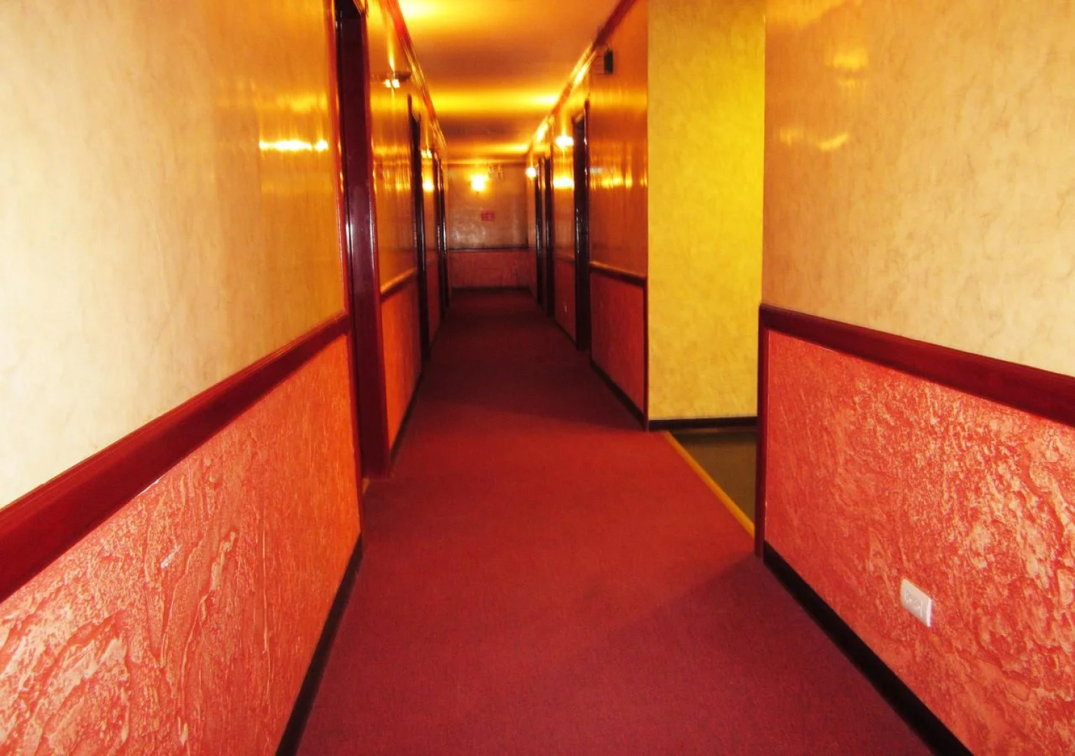 Dulcinea Hotel and Suites