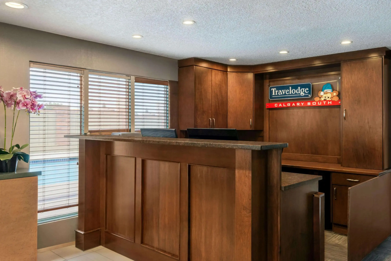 Travelodge by Wyndham Calgary South