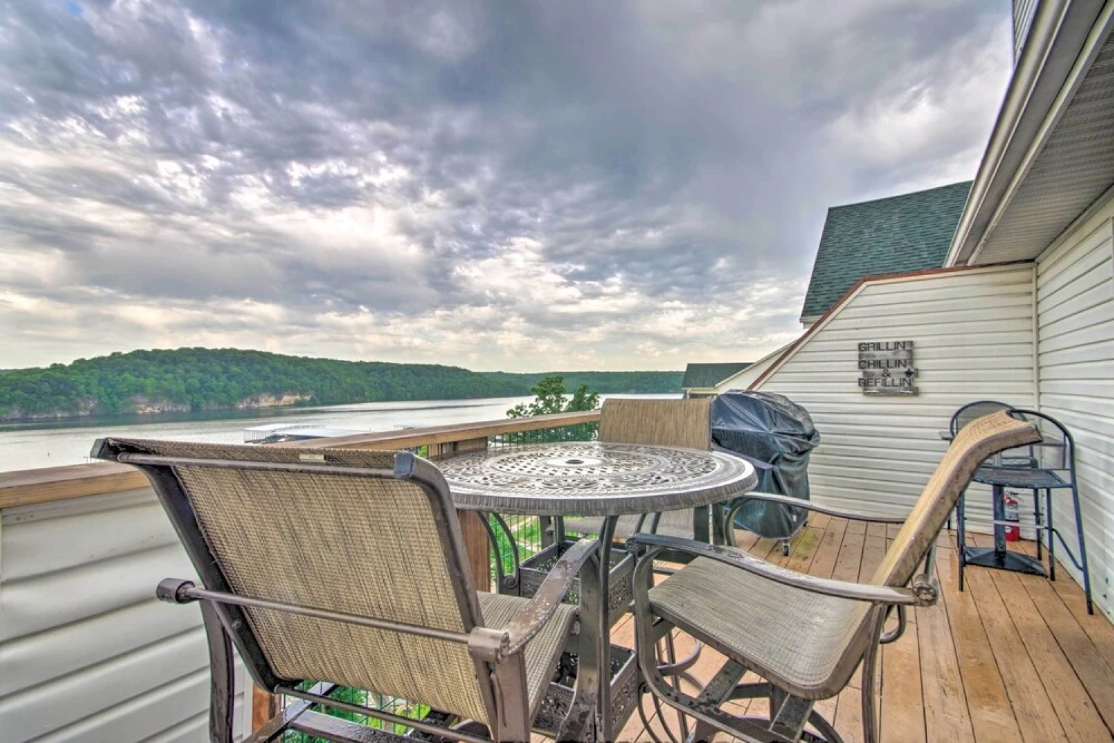 Deck, Pool & Views: Lake of the Ozarks Condo
