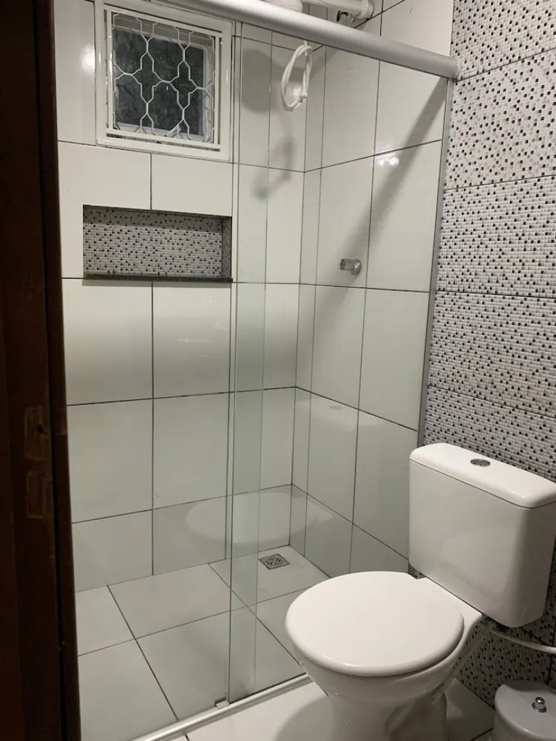 Vista do Lago - Casa para 16 pessoas com 4 quartos