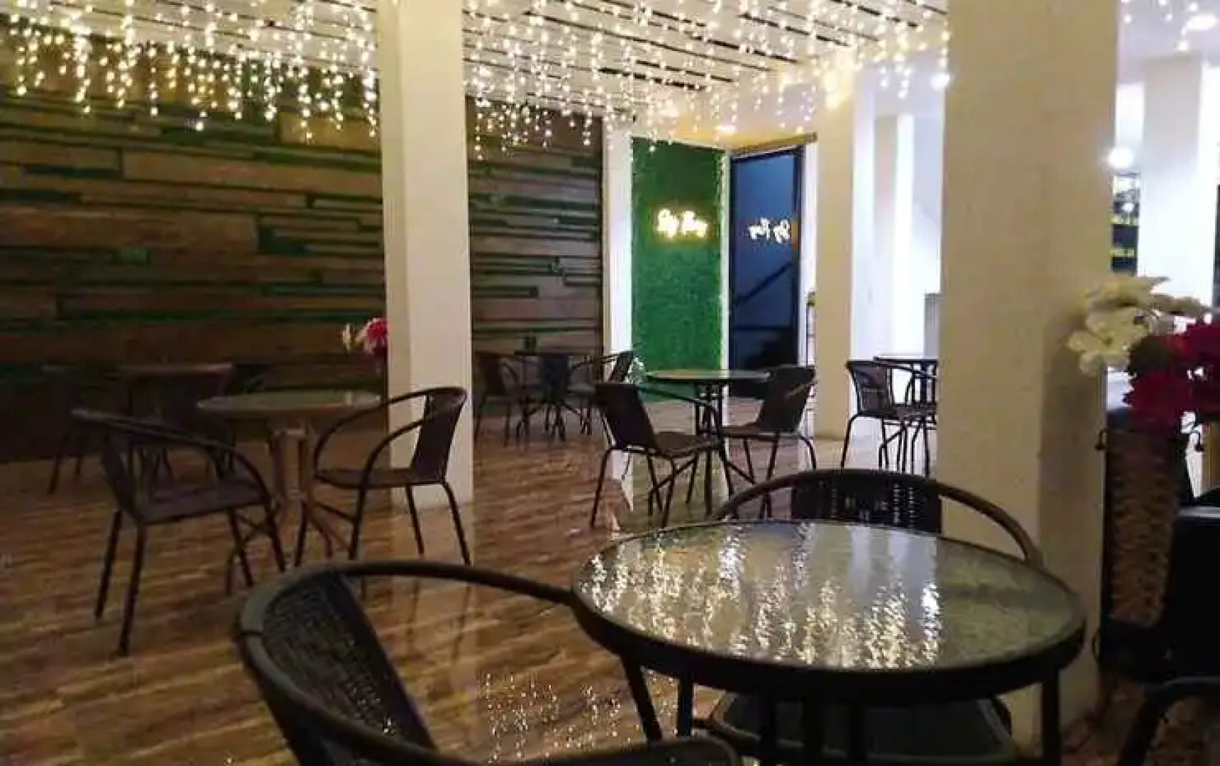 Sky Flores Hotel Ruteng