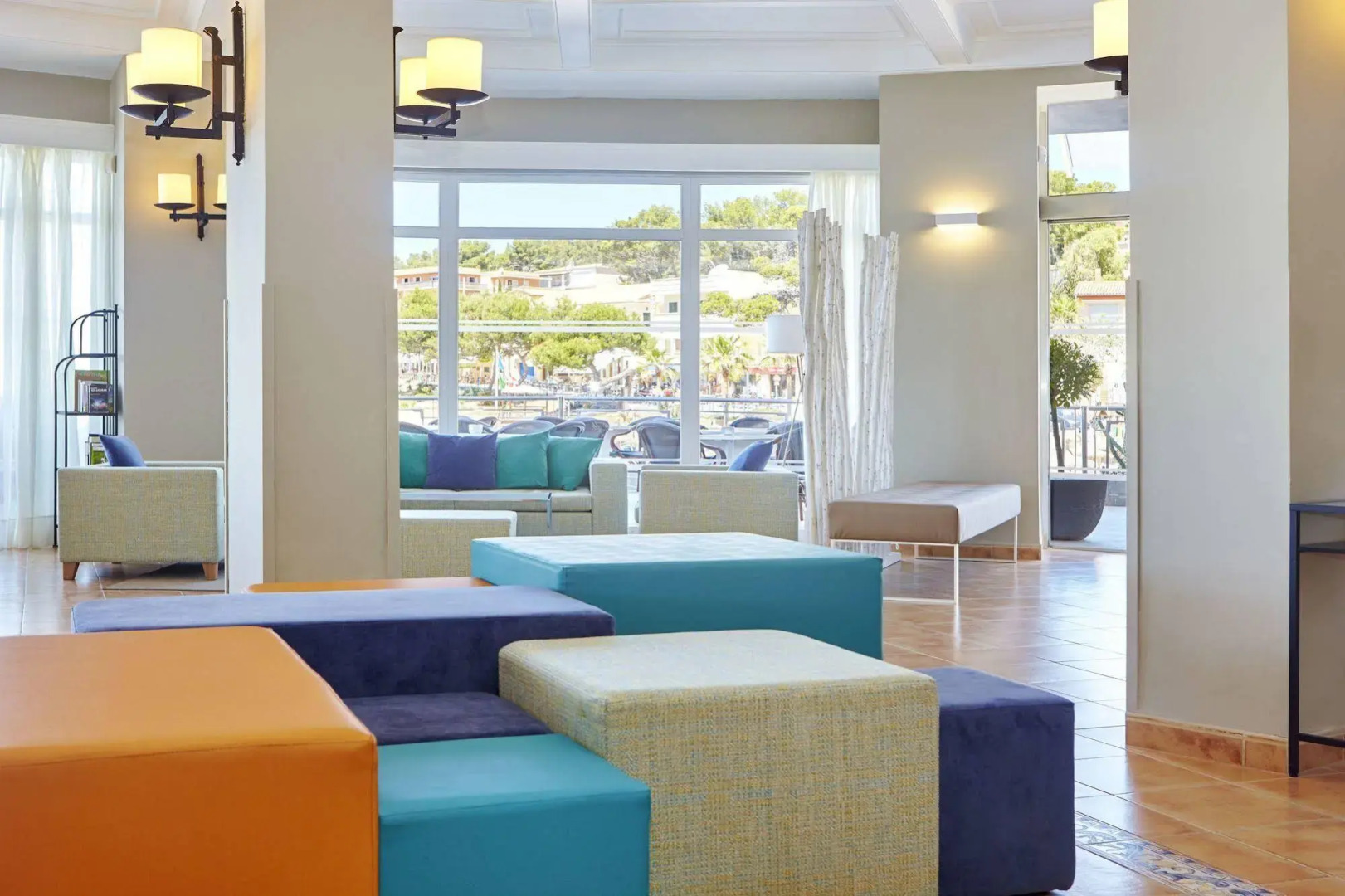 Universal Hotel Aquamarin