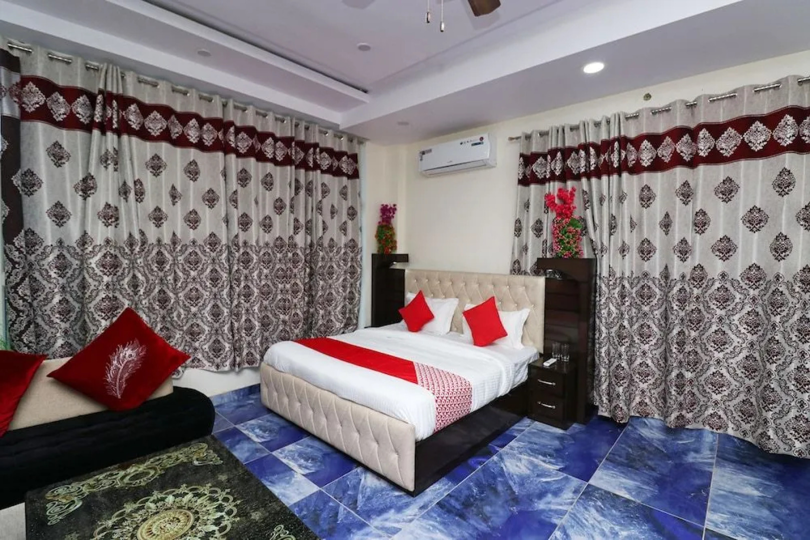 OYO 36065 City Tower Hotel