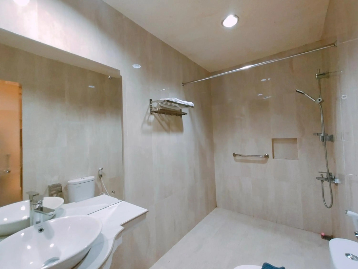 Hotel Indah Palace Tawangmangu