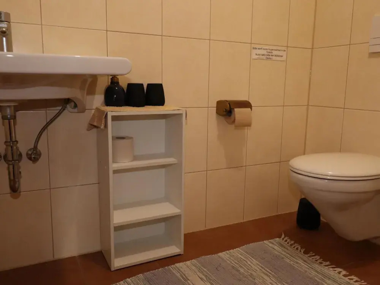 Rustic-style Apartment in Buschenhagen With Garden