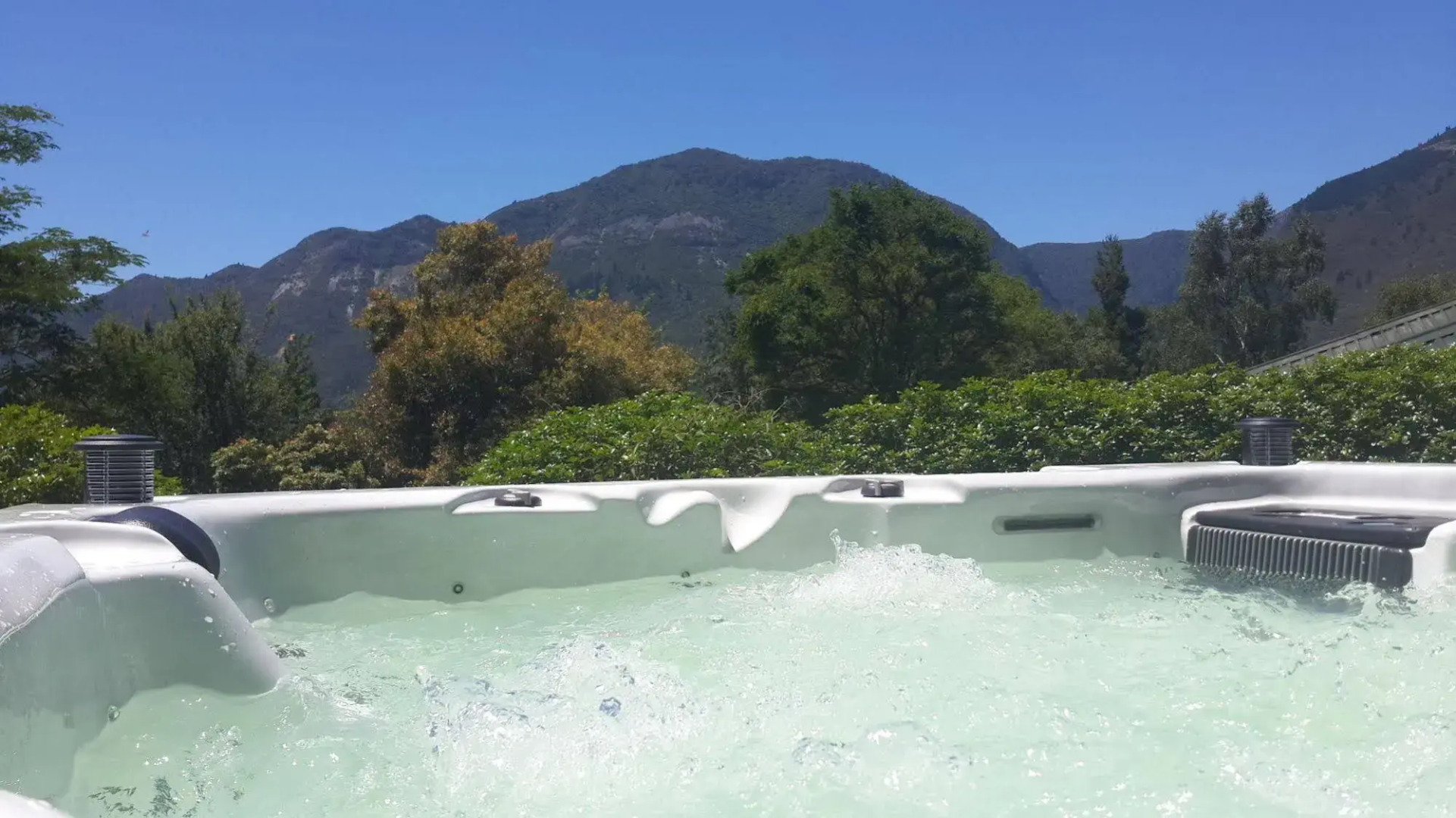 Golden Caves - Bed & Breakfast