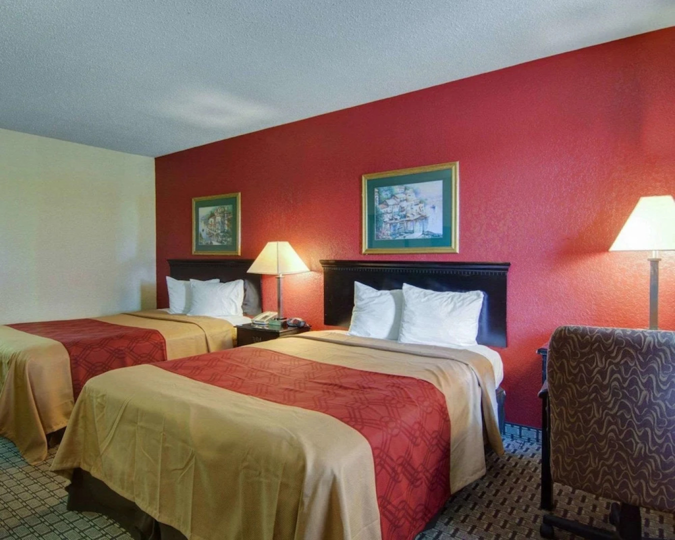 Red Roof Inn Pine Bluff