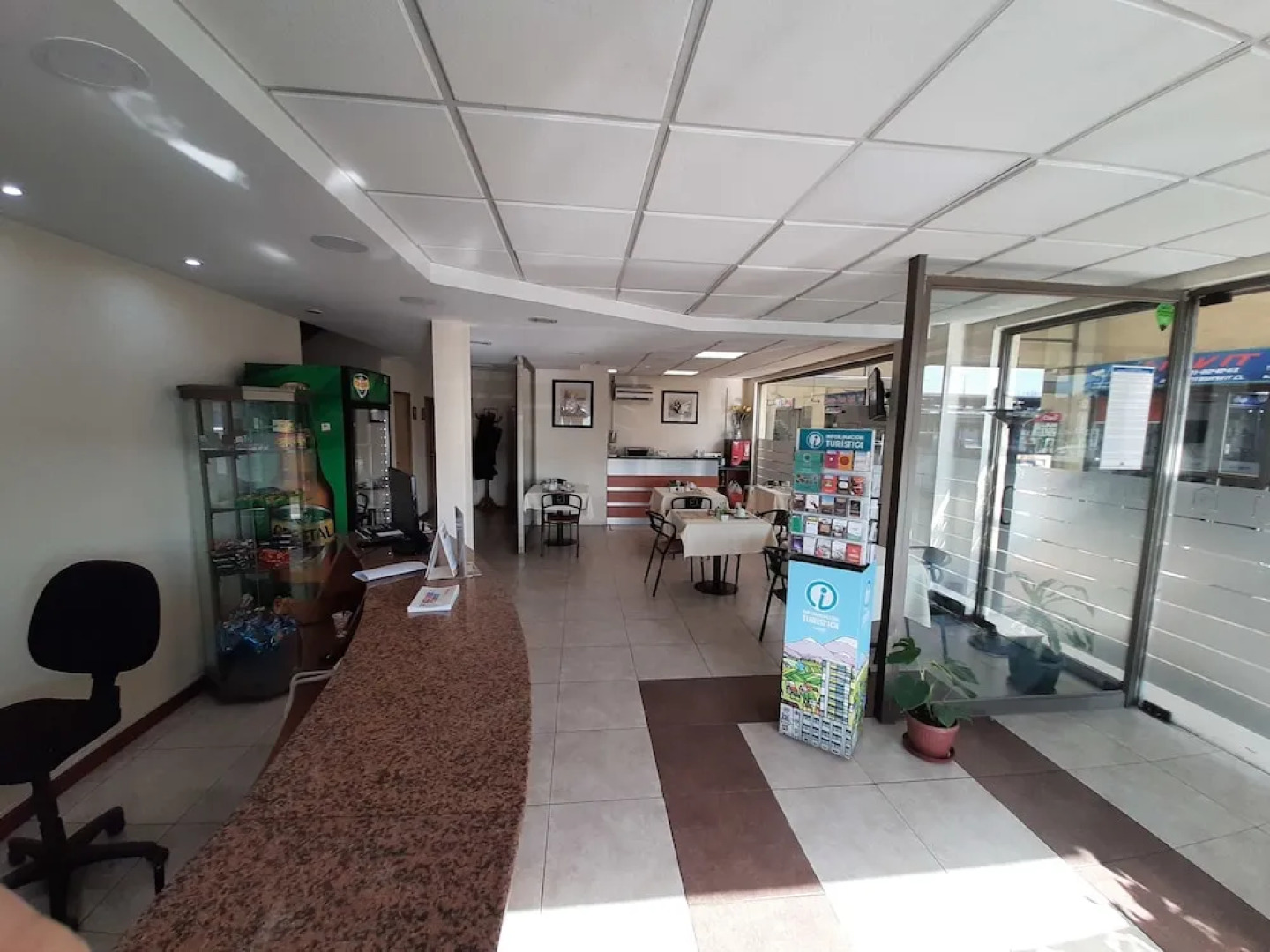 Nativo Hotel y Cafeteria