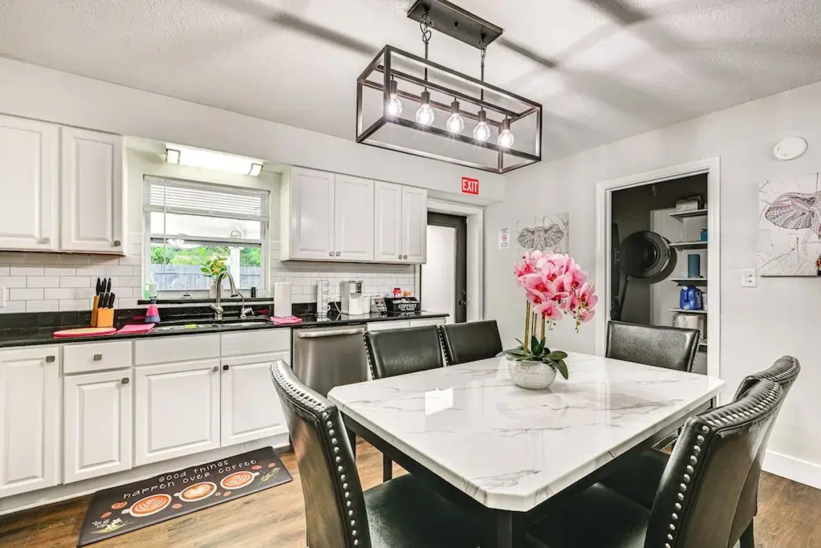 7 Mi to Busch Gardens: Lutz Home w/ Patio!